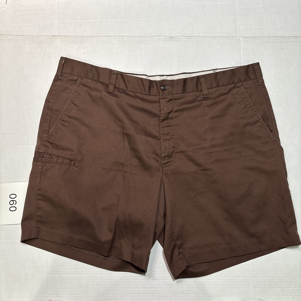 Wear Guard UPS Work Shorts Men's Size 42 Brown 8" Inseam Work Shorts